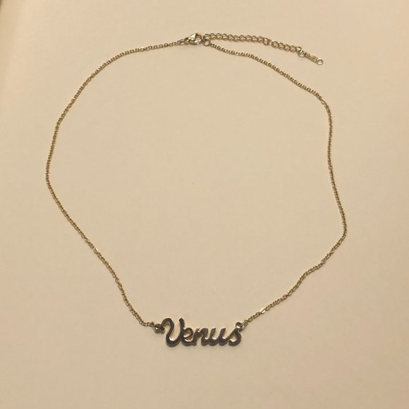 vintage "venus" gold name plate necklace - Picture 7 of 9